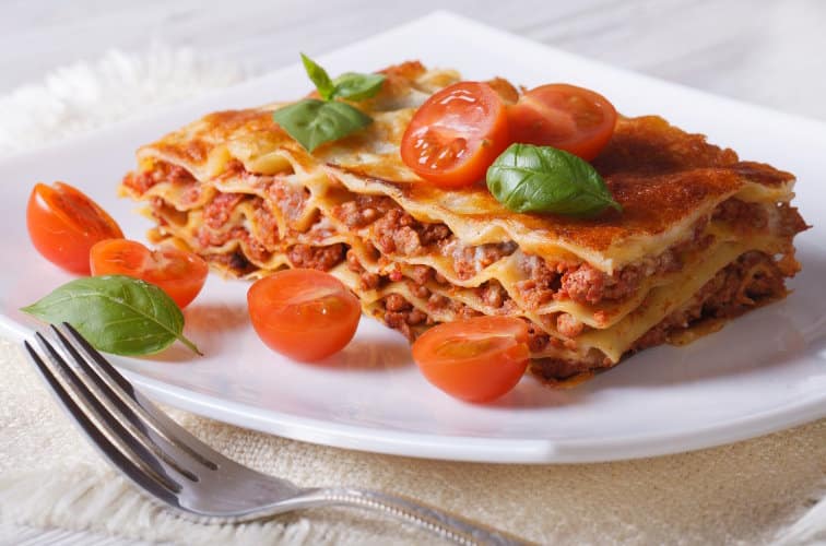 Lsagne-Beilagen-was-passt-zu-Lasagne-Titelbild